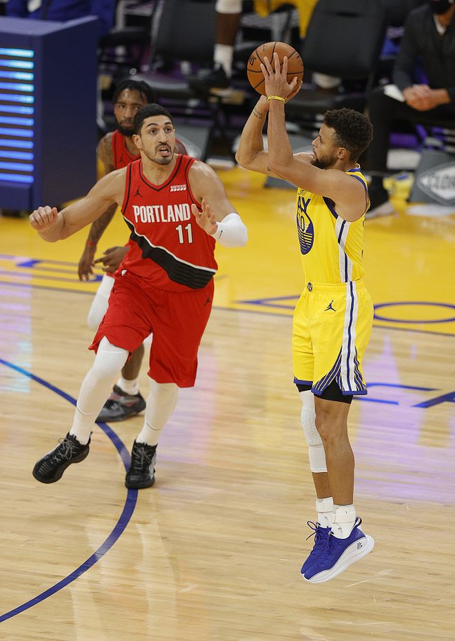 里程碑夜！新奥尔良鹈鹕迎来里程碑，NBA总决赛关键时刻刷纪录，信心回归，球探报告显示潜力(鹈鹕vs凯尔特人第一节腾讯网视频)