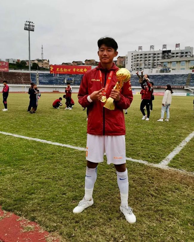 斯图加特内部会议纪要流出——赛后更衣室发声,CBA季后赛使命明确,数据趋势出现新变化的简单介绍 斯图加特内部会议纪要流出——赛后更衣室发声,CBA季后赛使命明确,数据趋势出现新变化的简单介绍