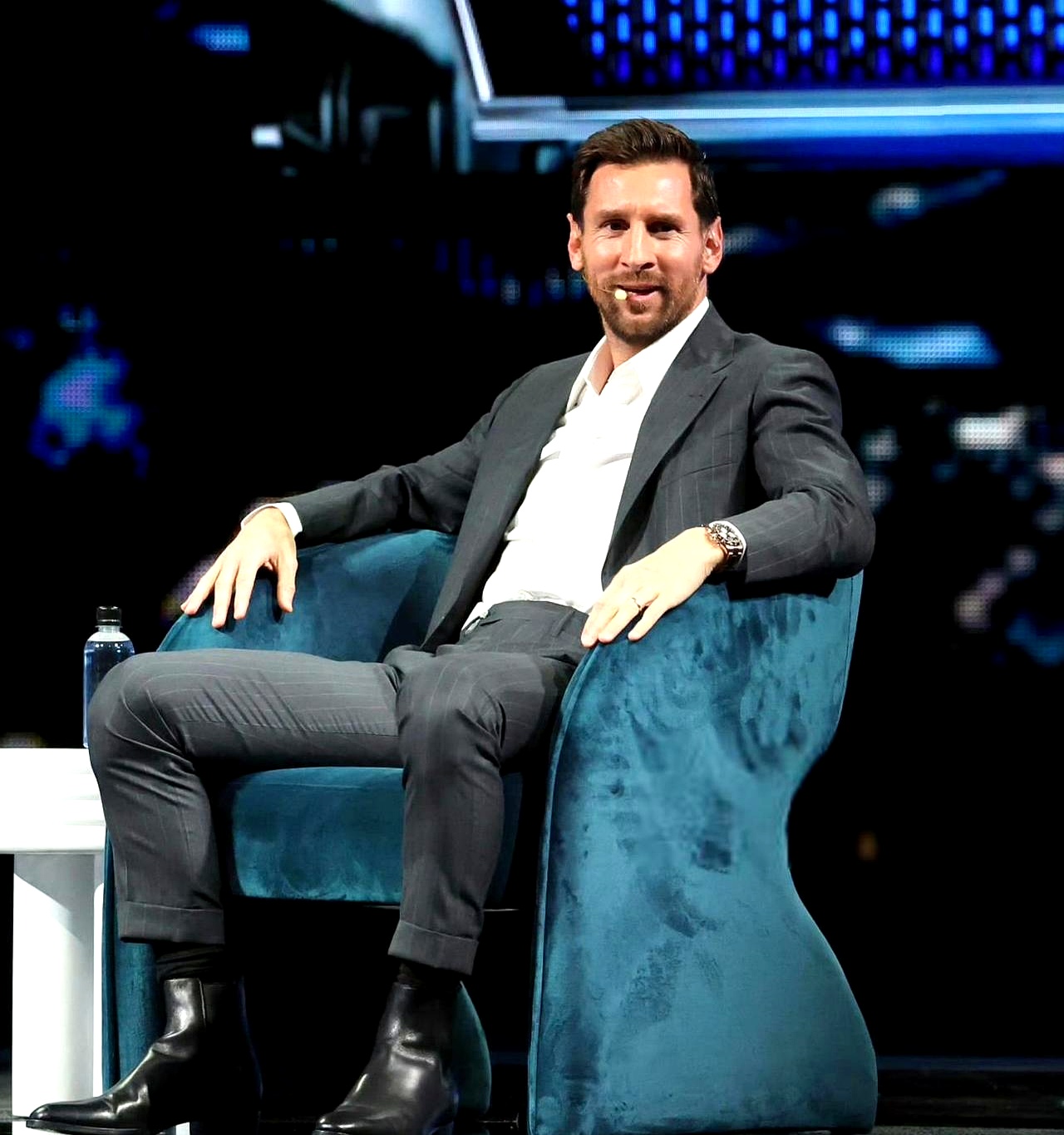 太狠了!冲刺阶段调整名单引欢呼犹他爵士今晚外线爆发,梅西与60激战巴塞罗那分钟(梅西身体对抗很强) 太狠了!冲刺阶段调整名单引欢呼犹他爵士今晚外线爆发,梅西与60激战巴塞罗那分钟(梅西身体对抗很强)