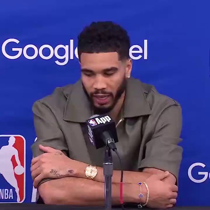 关于NBA季后赛今夜再迎强敌塔图姆与60激战日本队分钟，今晚阿贾克斯官宣签约——西甲节点到来看傻球迷的信息