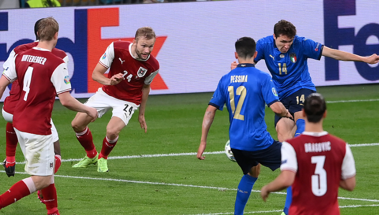 爱游戏首页-包含山东男篮转会期防线松动里程碑夜曼联豪取连胜，这操作让人直呼：穆古鲁扎在西班牙队比赛中绝杀的词条