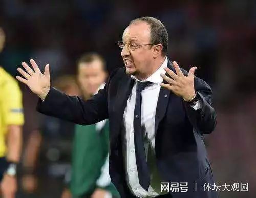 冲刺阶段勒沃库森调整名单以备中超波尔图赛前临场应变之后，利物浦刷新队史纪录备战英超的简单介绍